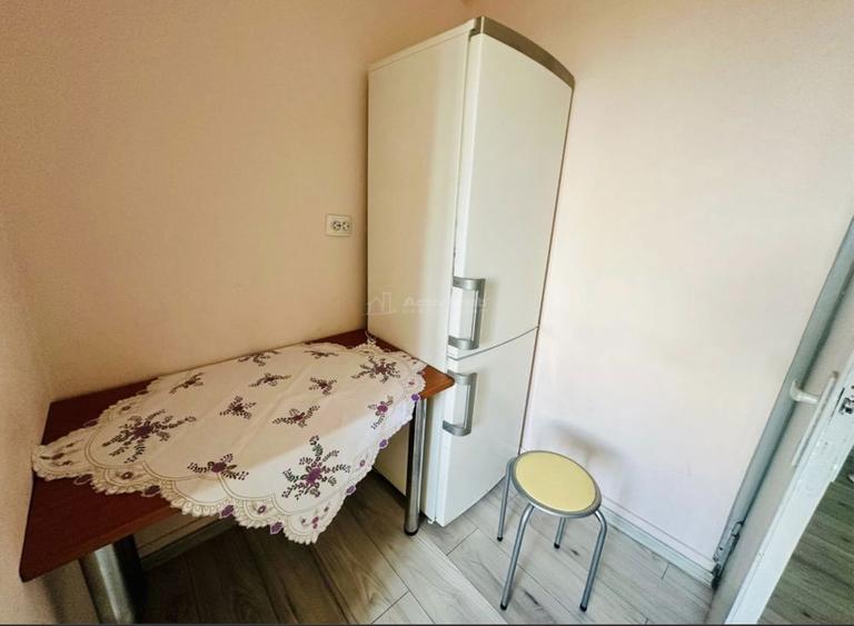 Inchiriez apartament cu 2 camere - 5