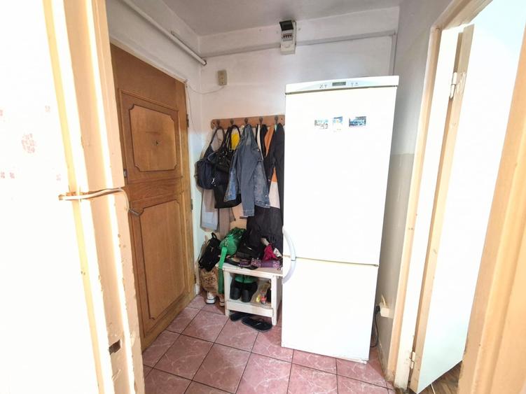 Vanzare Apartament 2 Camere mic si cochet zona  Florilor Brasov - 8