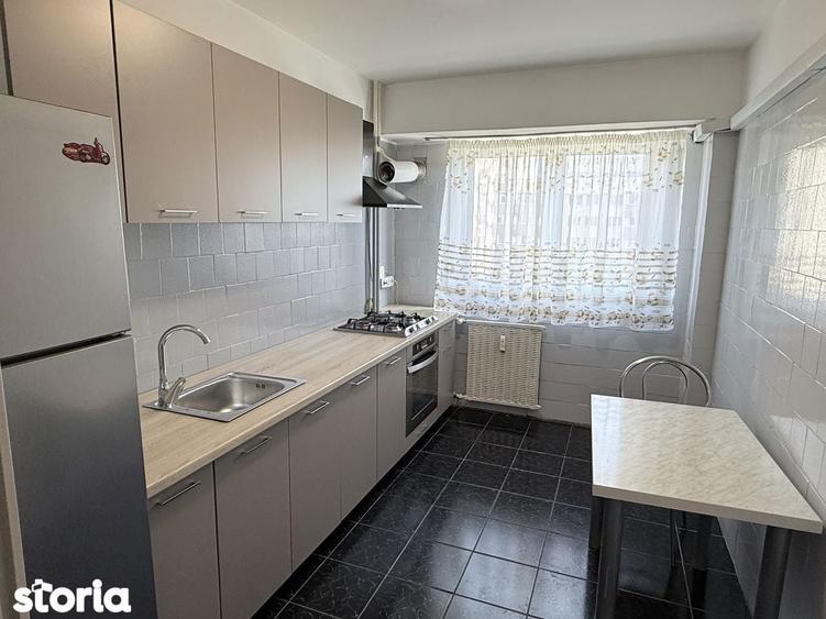 Inchiriez apartament 3 camere Bd Iuliu Maniu - 1