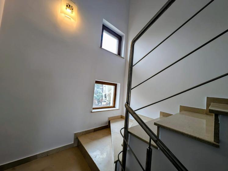 Pipera-Iancu Nicolae,living spatios,complex inchis,semimobilata,lux,termen lung - 24