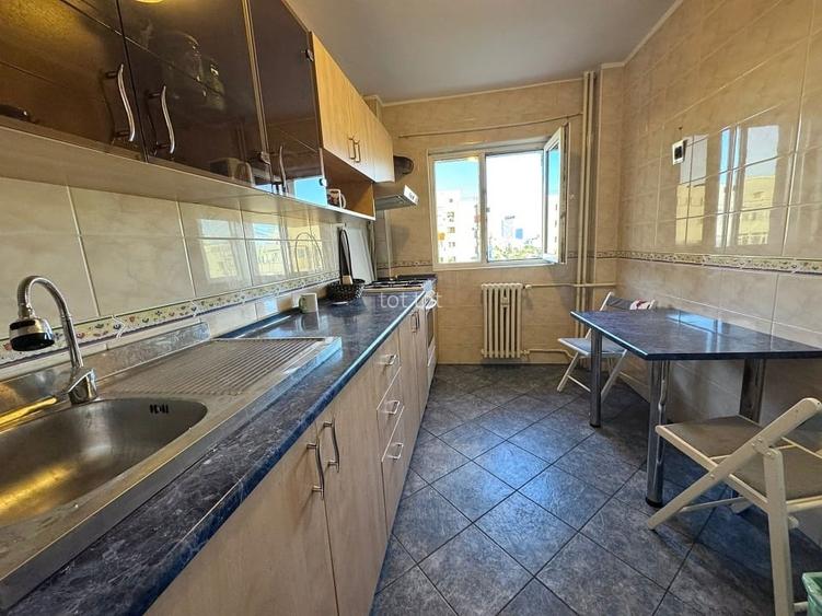 Apartament decomandat 2 camere oferit spre inchiriere