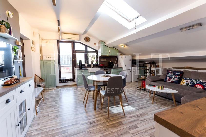 Vanzare apartament 2 camere | Mansarda, Boem | Expozitiei, 1 Mai - 2