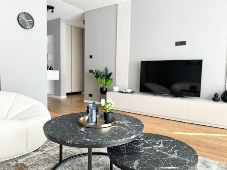 COMISION 0/ NOU / PRIMA INCHIRIERE / TERASA GENEROASA - 9