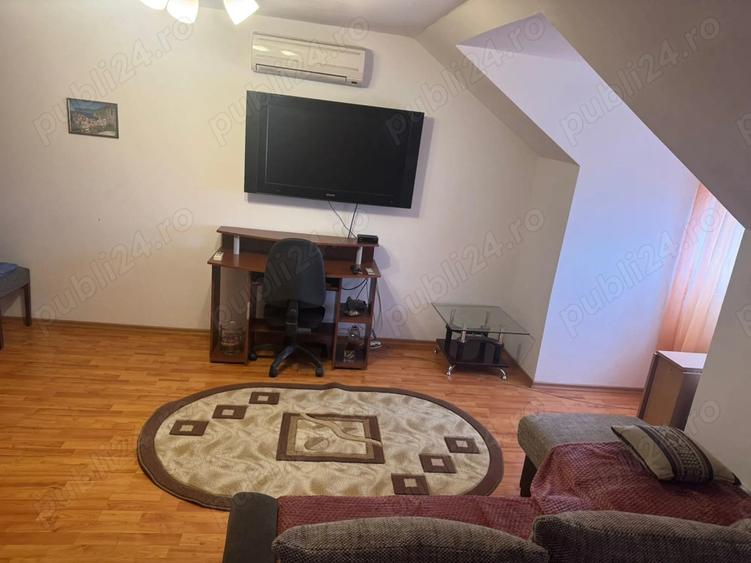 Inchiriez apartament 3 camere - 3