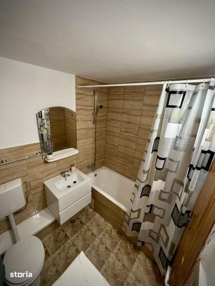 Apartament cu 2 camere decomandat în Traian