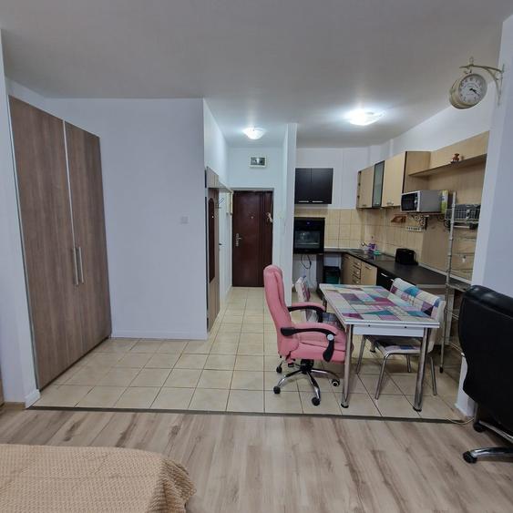 Garsonieră semidecomandată, mobilată în Podu Roș