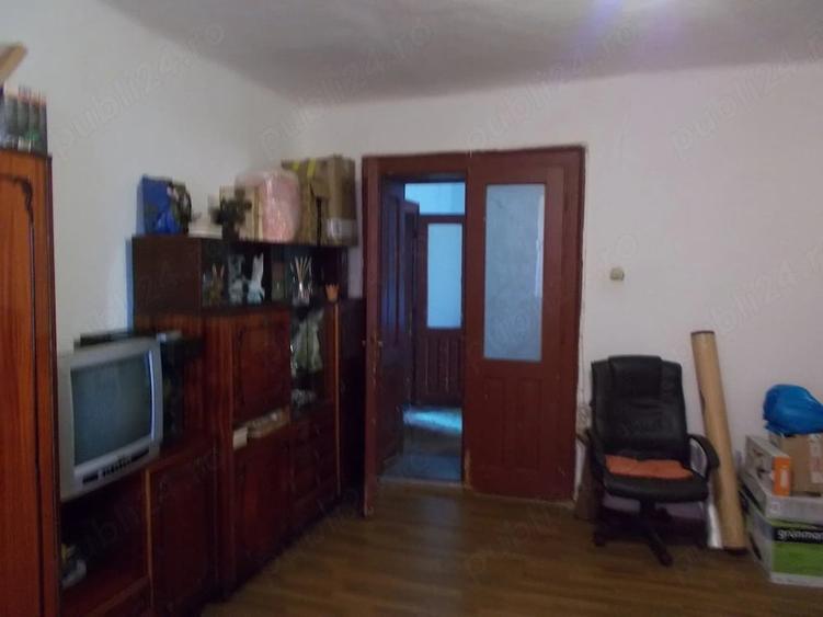 Casă cu 4 camere cu Teren 1906 Mp în Sânandrei