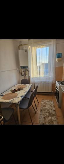 Apartament cu 2 camere semidecomandat în Brazda lui Novac