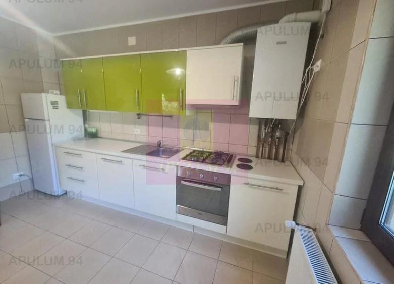 Casă cu 6 camere cu Teren 950 Mp în Liceul Militar
