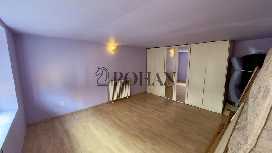 Casă individuală cu 4 camere cu Canalizare în Bărăbanț