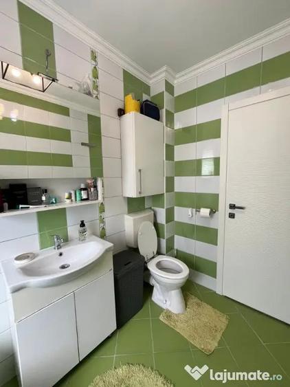 Apartament cu 2 camere decomandat în Florești