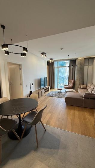 Apartament cu 2 camere semidecomandat în Floreasca