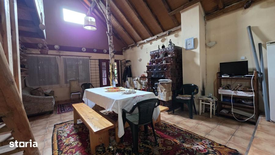 Casă cu 6 camere cu Teren 826 Mp în Băișoara