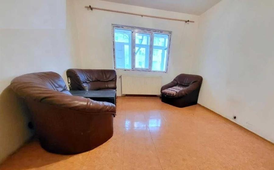 Spațiu comercial, de 54 mp, în Central