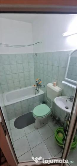 Garsonieră în Girocului