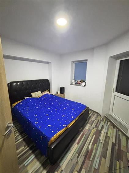 Apartament cu 4 camere decomandat în Cug