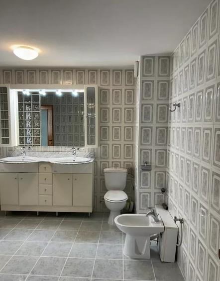Apartament cu 3 camere, mobilat în Plevnei
