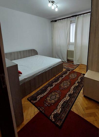 3 camere 70 mp etaj 2 metrou Obor mobilat - 4