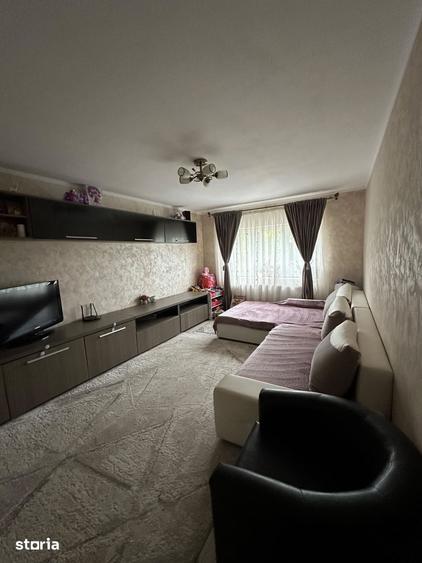 Apartament cu 2 camere decomandat în Obcini