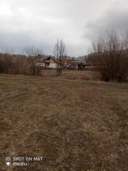 Teren de 1100 mp, în Petru Rareș