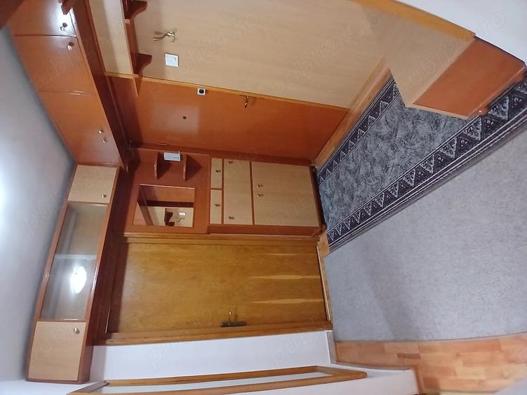 Apartament cu 3 camere decomandat în Tomis Nord