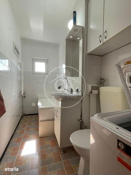 Apartament cu 2 camere semidecomandat în Seleuș