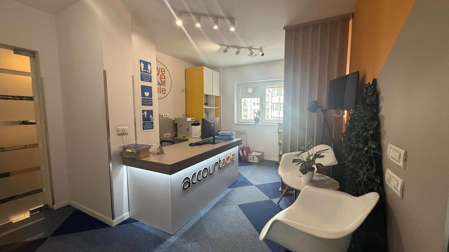 Apartament cu 3 camere decomandat, mobilat în Alba Iulia