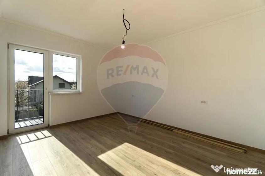 Casă cu 5 camere cu Teren 317 Mp în Tărlungeni