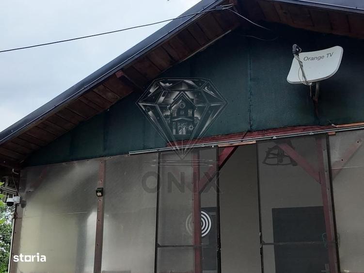 Casă cu 4 camere în Bâra