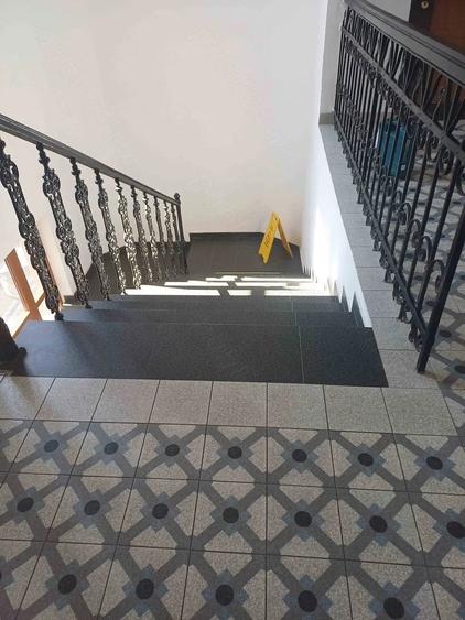 Apartament cu 2 camere semidecomandat în Ultracentral