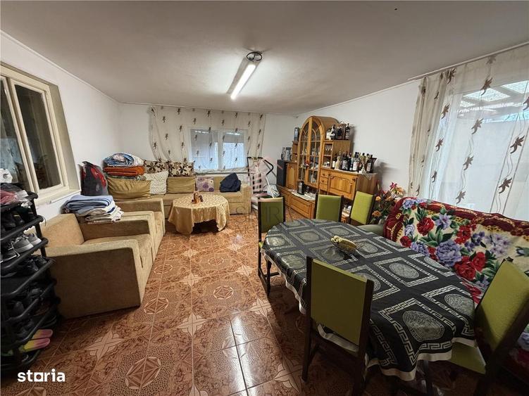 Casă cu 4 camere cu Teren 342 Mp în Oncea