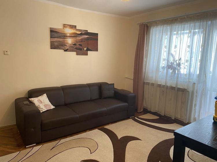 Ap cu 2 camere de vanzare ( piata mica) - 3