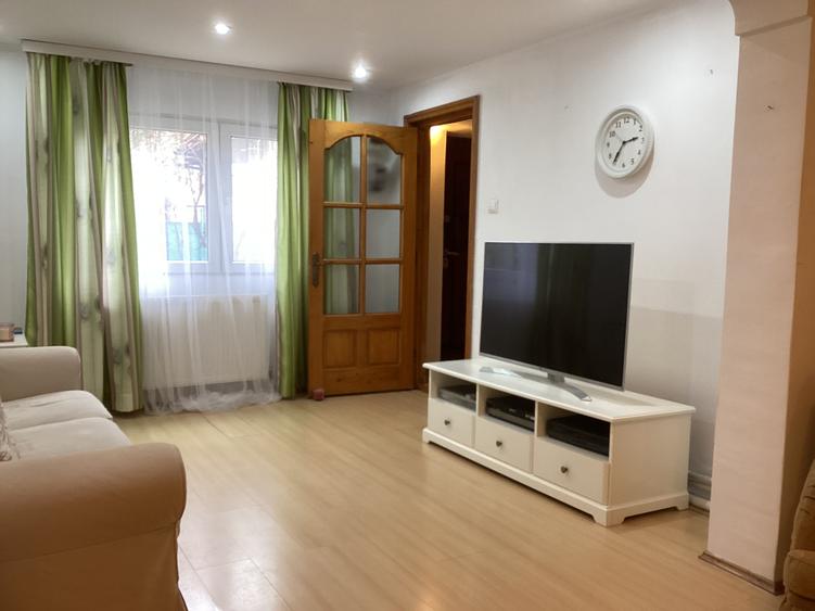 Domenii Inchiriez casa 2 cam  renovată recent centrala proprie pivnița curte - 5