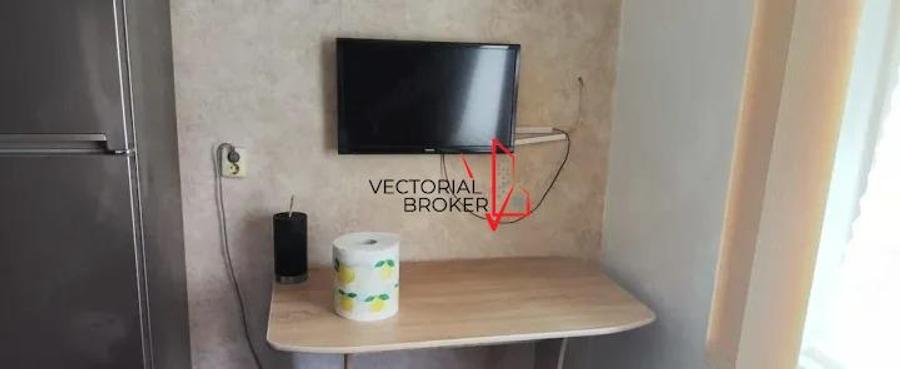 Garsonieră decomandată, mobilată în Dristor