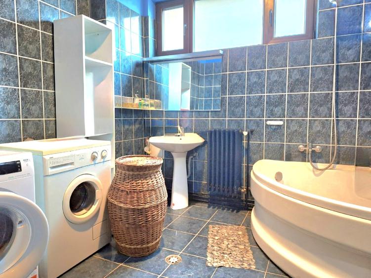 Apartament central cu terasa, o proprietate cu caracter unic și echilibrat. - 11