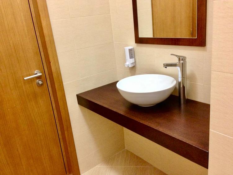 Spatiu comercial deosebit-zona centrala - 10