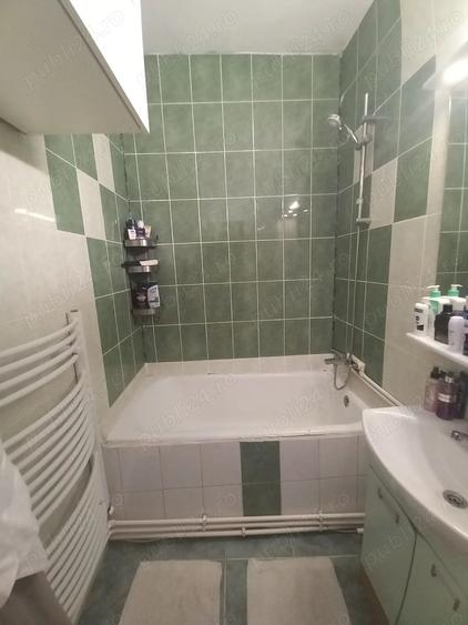 Apartament de vanzare - 3