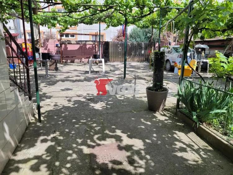 Se vinde casa individuala in Complexul Studentesc Timisoara - 5