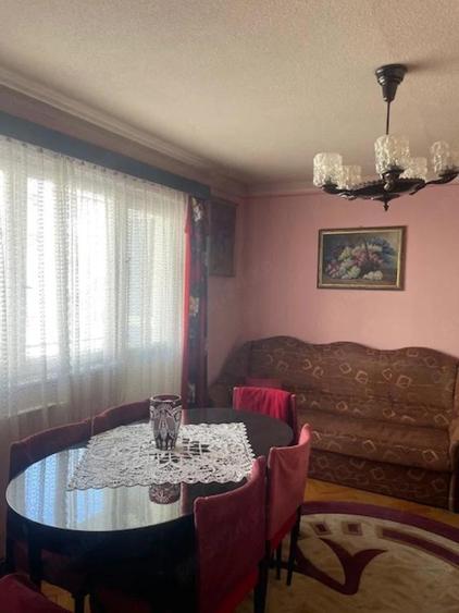 Vand apartament , 3 camere . semidecomandat , etaj 2 , Micro 3 - 1