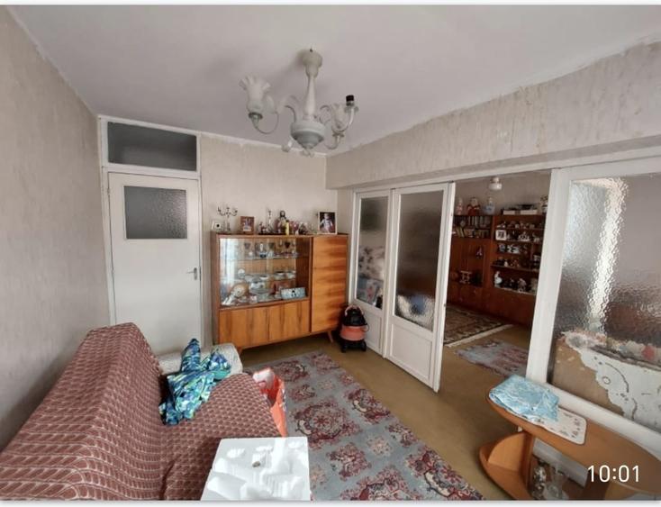 Apartament cu 4 camere decomandat- Micro 17 - 3