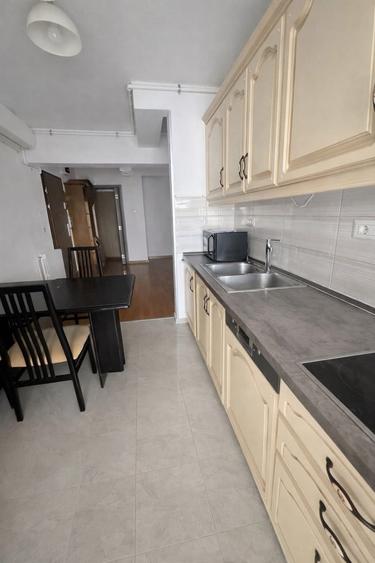 3 Camere Zona City Park Gaze Termen Lung - 9