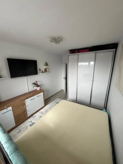 Apartament cu 3 camere nedecomandat în Lotus