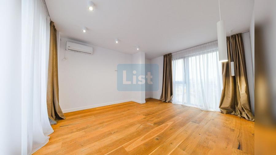 Apartament cu 5 camere semidecomandat în Gheorgheni