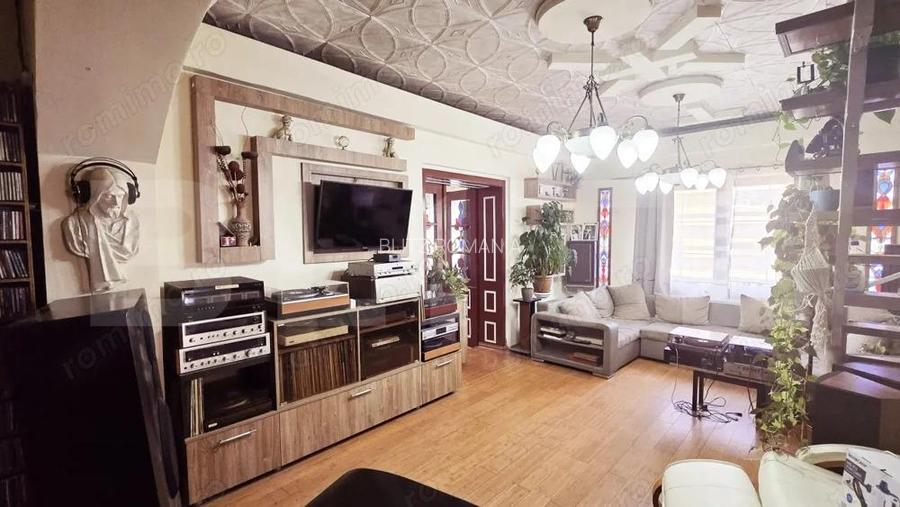 Casa individuala cu 4 camere,zona Ultracentrala Blaj-perfecta pt business