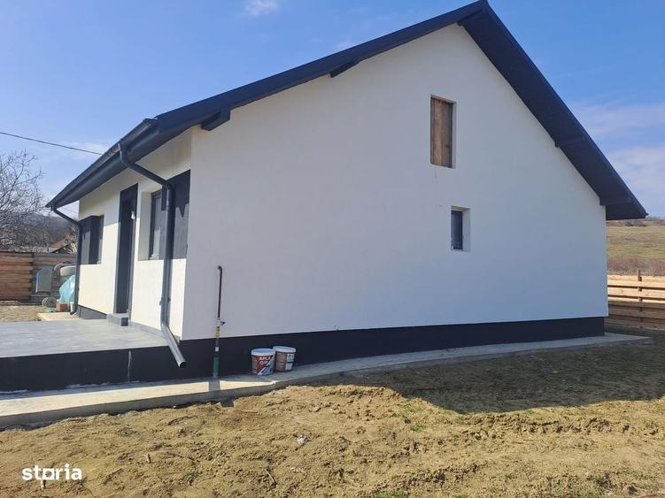 Casa noua cu mansarda, 650mp teren, Voinesti-pret 112000 euro - 3