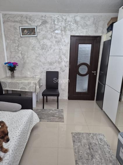 Garsoniera 21 mp -  Navodari - 30.000 euro (Cod E2)