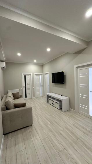 Apartament cu 3 camere in zona Avantgarden - 6