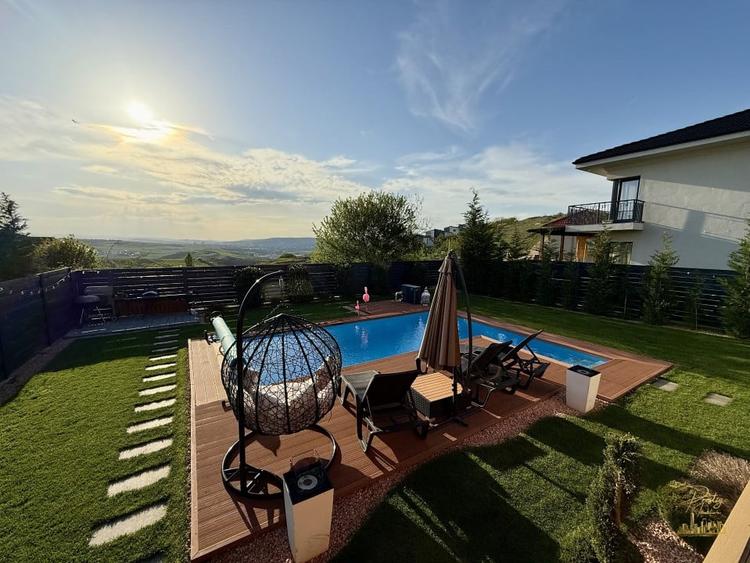 Casa de lux cu 4 camere si piscina de vanzare in Dezmir - Cluj - 20