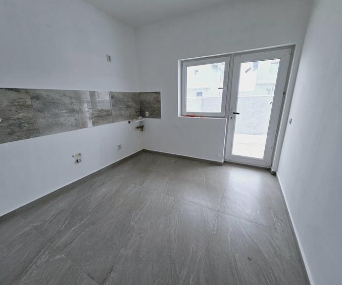 vila 3camere si mansarda locuibila,rate dezvoltator,tva inclus,comision 0 - 12