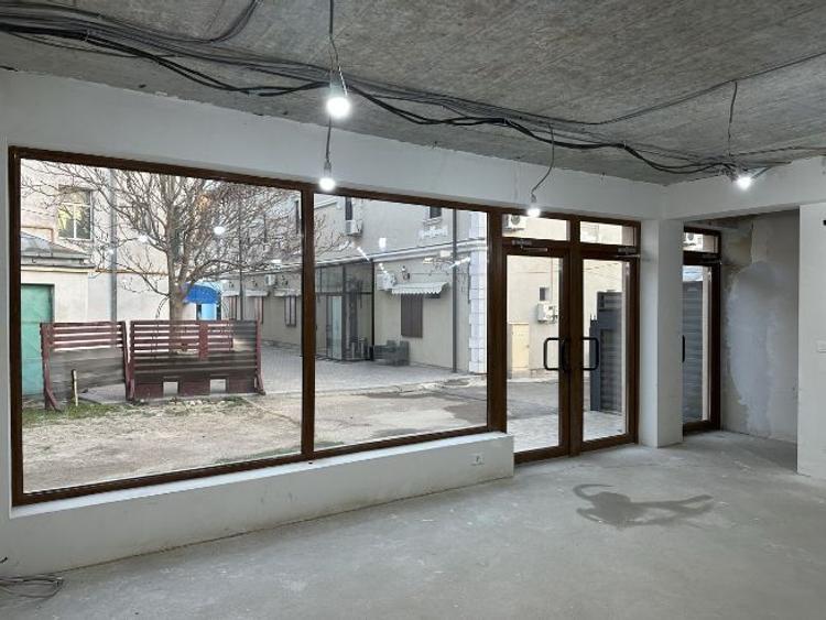 Spațiu comercial de închiriat – zonă ultracentrală Cuza Vodă, vizavi de Primăria Buzău - 4